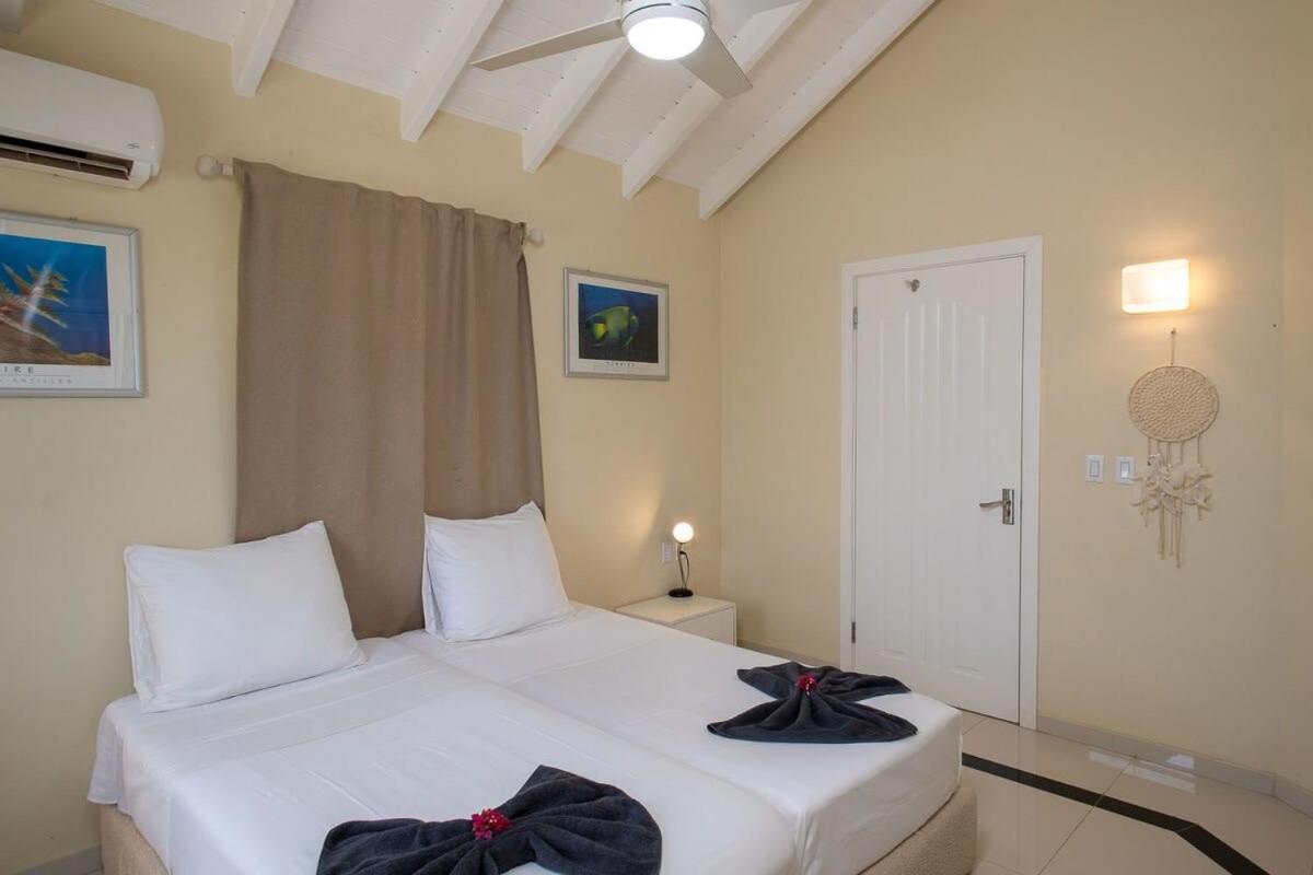 Caracara I1 Relax & Dive Resort Bonaire Village Playa Exterior foto